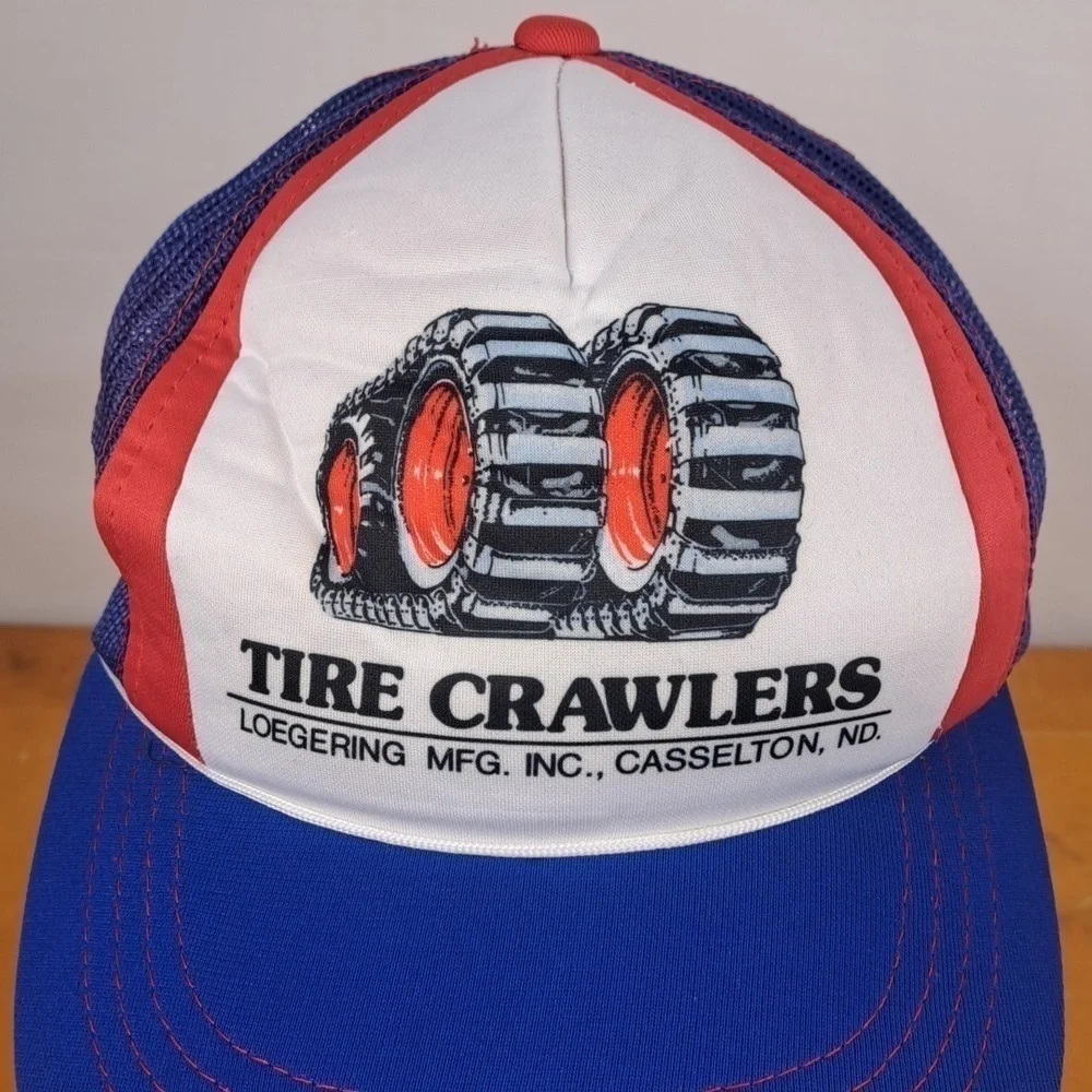 Vintage Tire Crawlers loegering graphic Casselton ND mesh trucker snapback hat